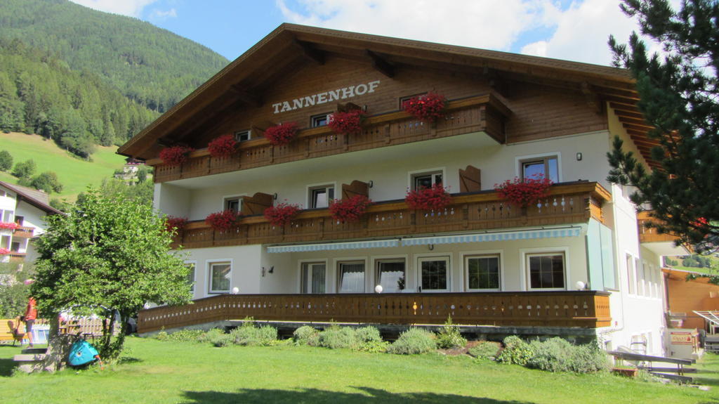 Pension Tannenhof Hostal Ahrntal Exterior foto